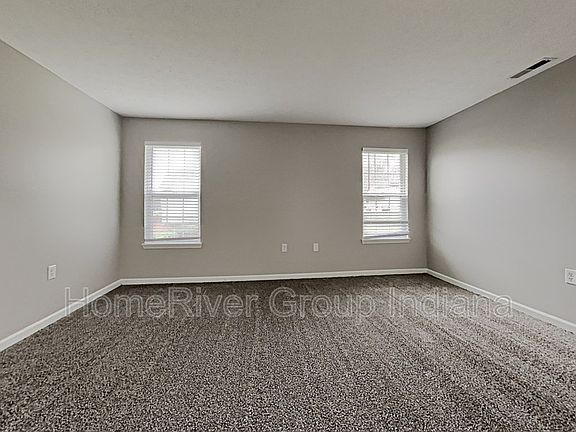 3rd image of 6874 Loretta Ct