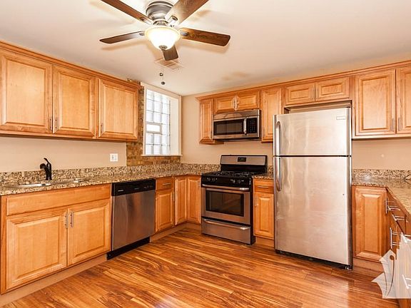 4th image of 3636 W Shakespeare Ave #G1