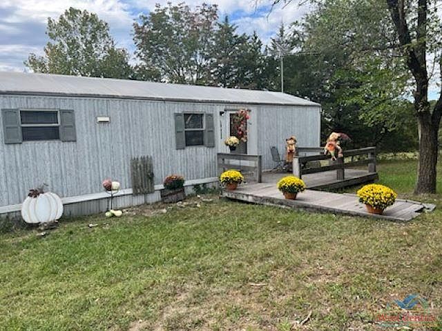 1st image of 19433 Link Ln