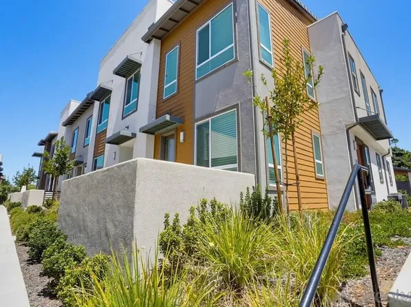 973 Bradley Way, Vista, CA 92081