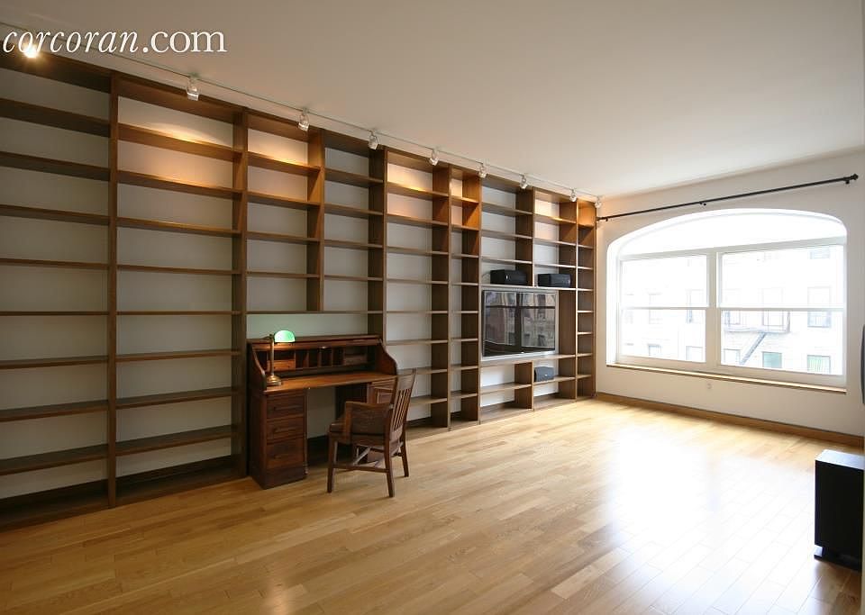 1st image of 318 Knickerbocker Ave #C3