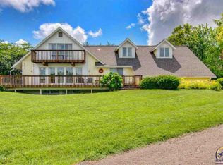 3810 SW Chelmsford Rd, Topeka, KS 66610