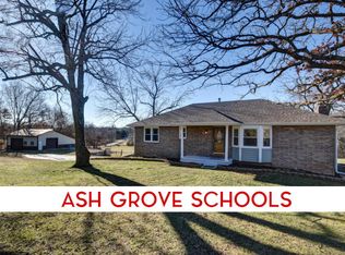 613 Highway Mm, Everton, MO 65646