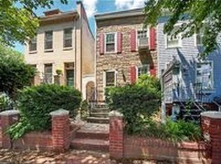 307 10th St SE, Washington, DC 20003