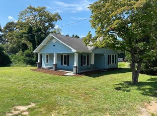 163 Smith St, Forest City, NC 28043