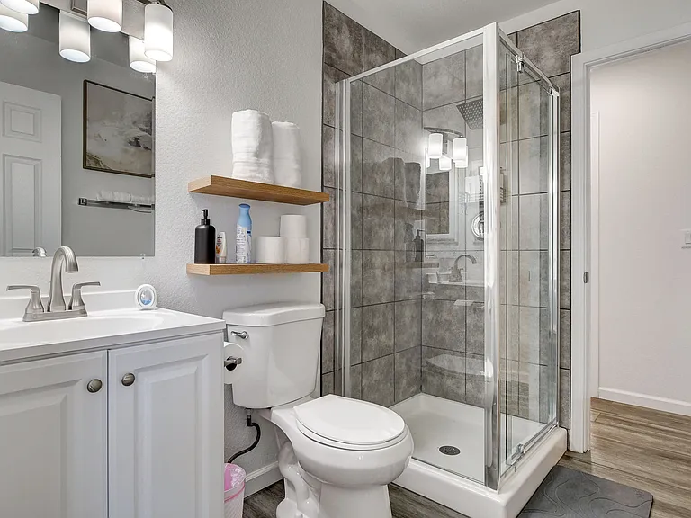 1658 Garden Path Ct — Photo 18