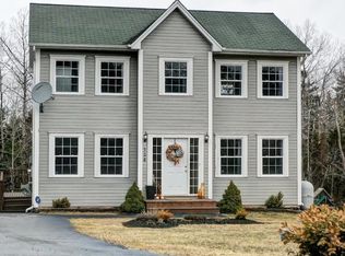 124 Lost Creek Dr, Beaver Bank, NS B4G1G7