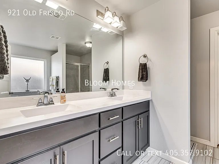 921 Old Frisco Rd — Photo 11