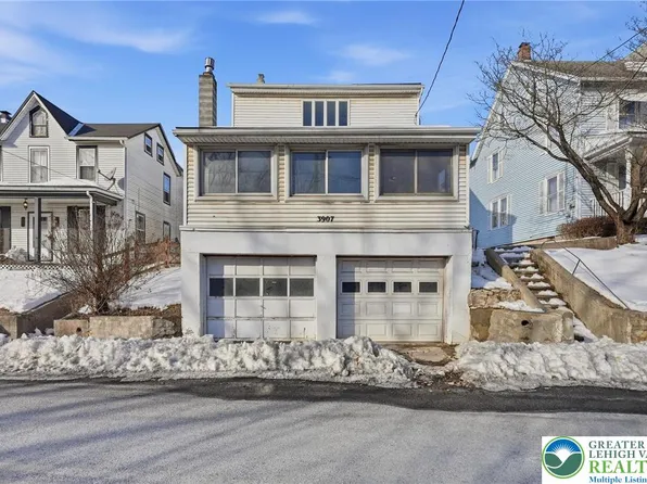 3907 Main St, Slatington, PA 18080