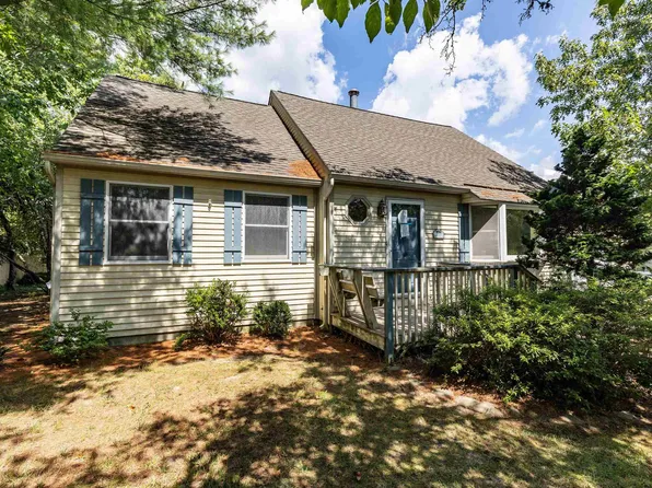 11 Barbers Ln, Cape May Court House, NJ 08210