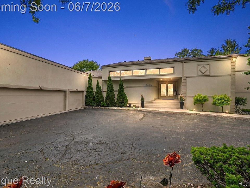 1st image of 1848 Golf Ridge Dr S