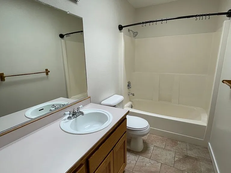 764 SW Orcas St — Photo 12
