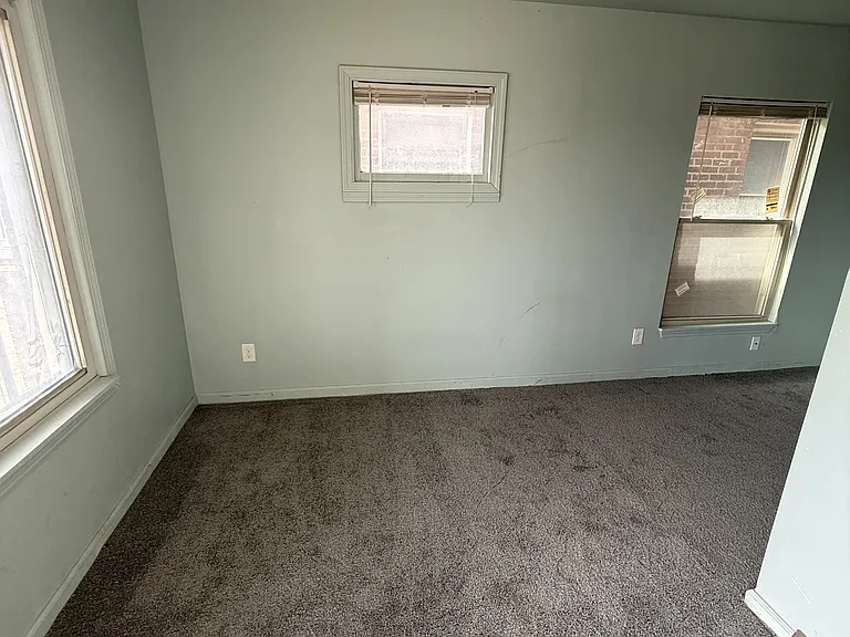 1308 Hanford Ave — Photo 18