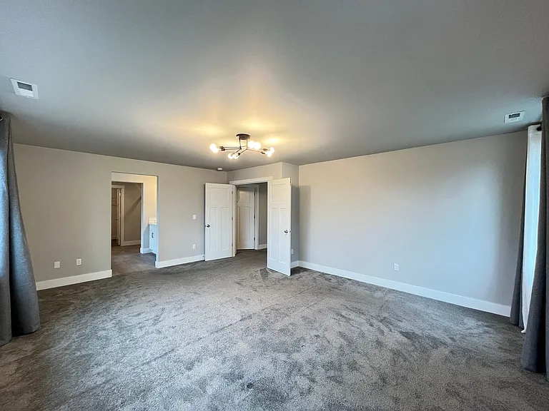15675 NE Clackamas Ct — Photo 15