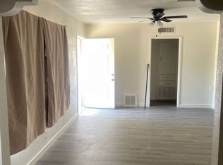 912 Jeffrey St #A, Bakersfield, CA 93305