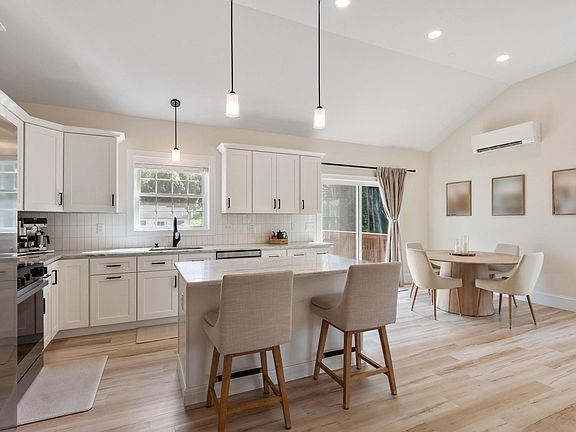 2nd image of 13 Donovan Dr