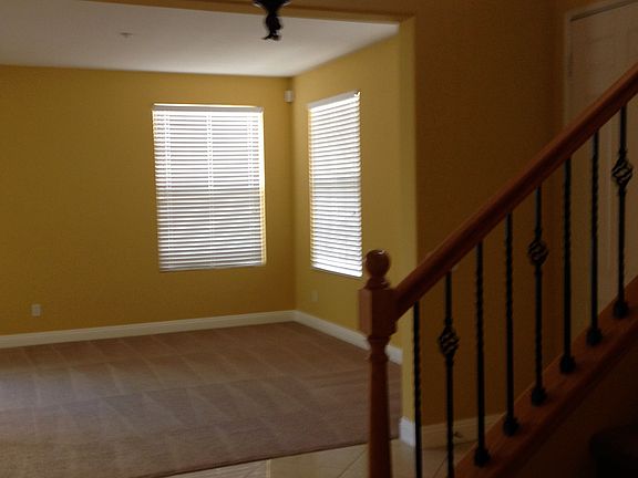 Main living (total 3 living areas)