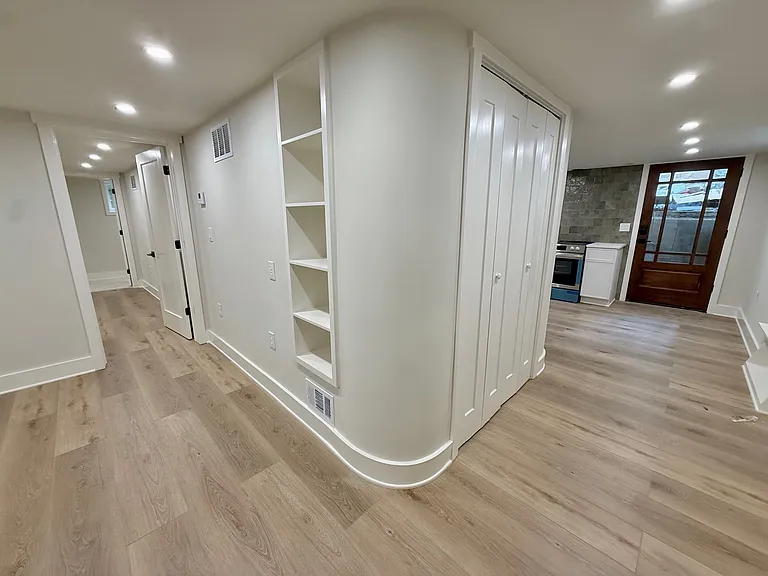 1326 Metropolitan Ave #1 — Photo 9