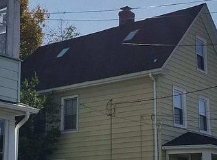 50 Warren St, New London, CT 06320