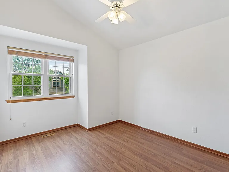 12756 Utica Cir — Photo 22