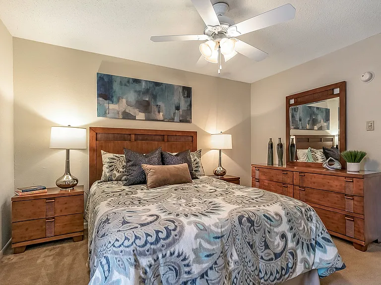 Windmill Creek South — Photo 9