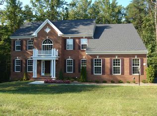 5 Prospect Dr, Fredericksburg, VA
