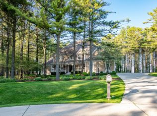 704 Weiss Dr, Sheboygan, WI 53083