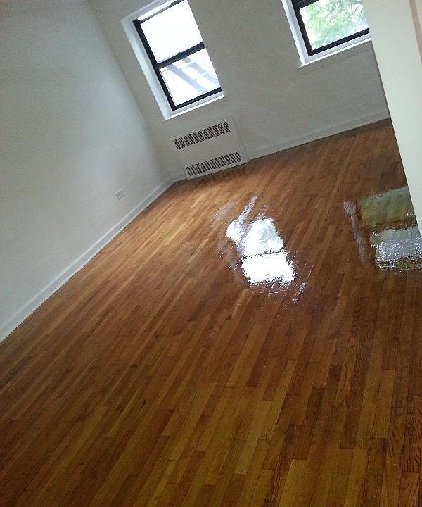 2nd image of 4317 48th St APT 5d