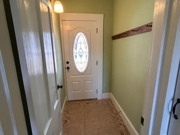 7 Rollins St #A, Concord, NH 03301