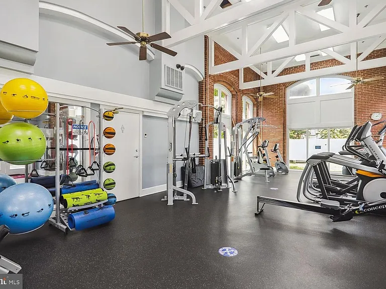 10703 Hampton Mill Ter #100 — Photo 27