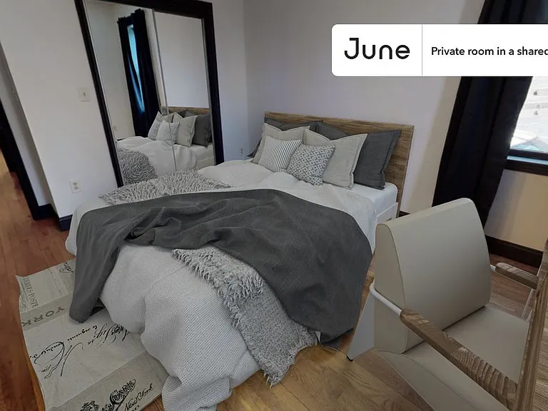 33 Egremont Rd #B — Photo 1