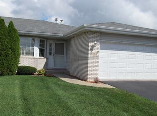 2257 99th St, Highland, IN 46322