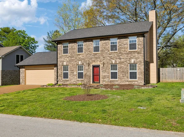 649 Watson Branch Dr, Franklin, TN 37064