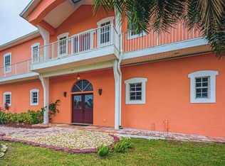 585 Amber Ln, Cocoa, FL 32926