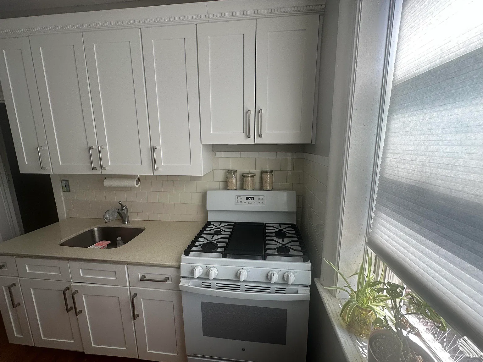 1 bed, 1.0 bath, $2,225 — Photo 3