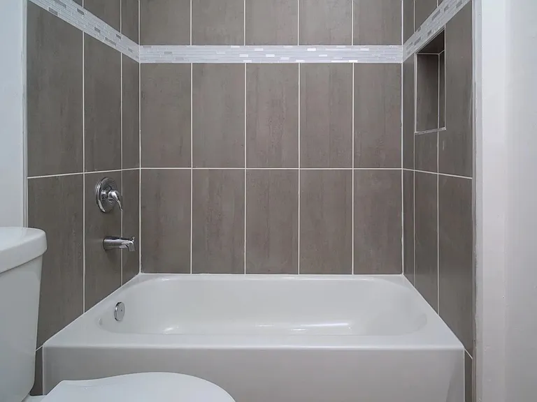 2009 Jeronimo Rd — Photo 11