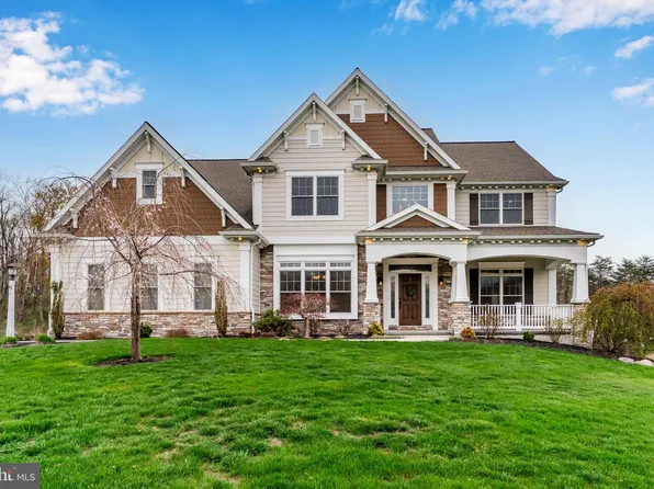 91 Simmons Creek Ln, Enola, PA 17025