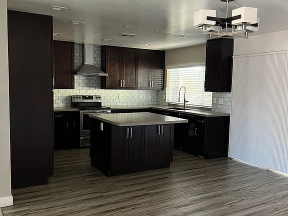 2nd image of 4028 W North Ln