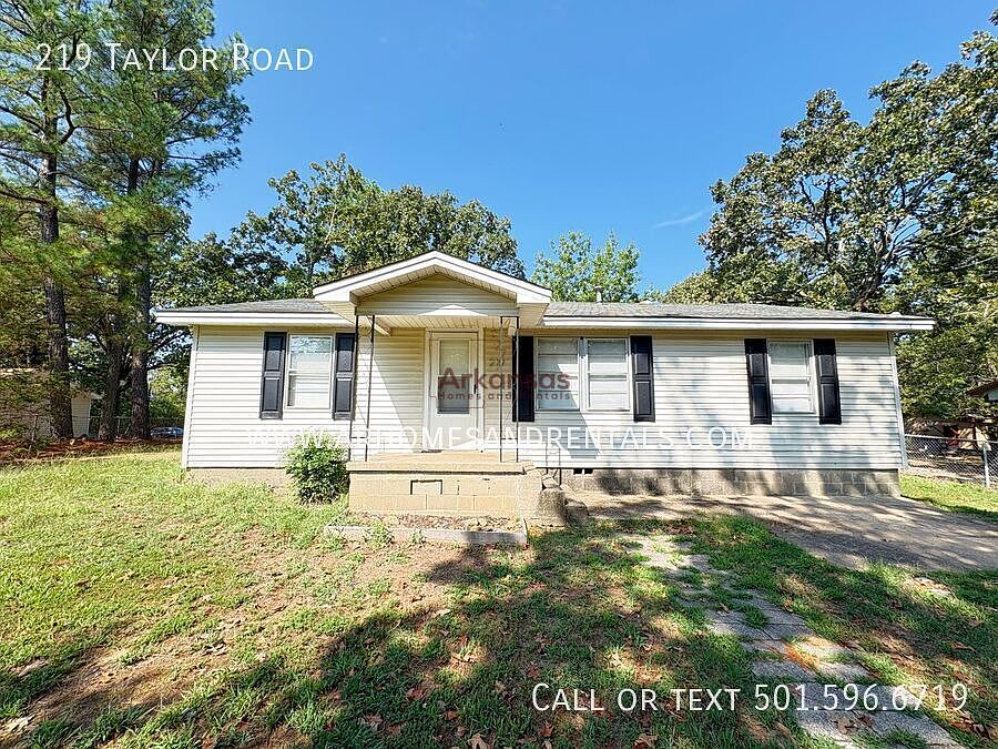 1st image of 219 Taylor Rd