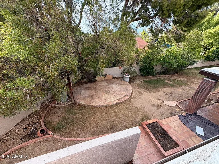 220 E Aster Dr — Photo 28