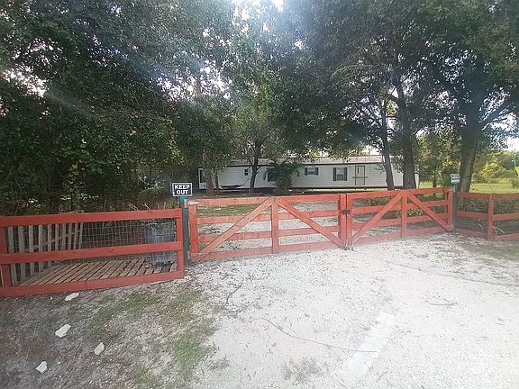 3rd image of 8400 Ebson Dr