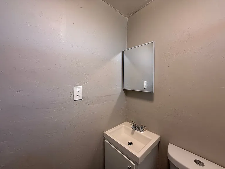 48 W Tamarisk St — Photo 7