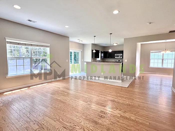 464 Edenhall Dr — Photo 29