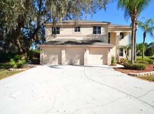 5439 Twin Creeks Dr, Valrico, FL 33596