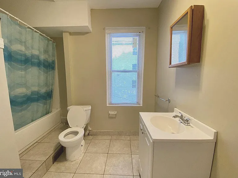 3912 Haverford Ave — Photo 10