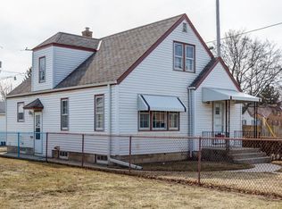 1561 W Morgan Ave, Milwaukee, WI 53221