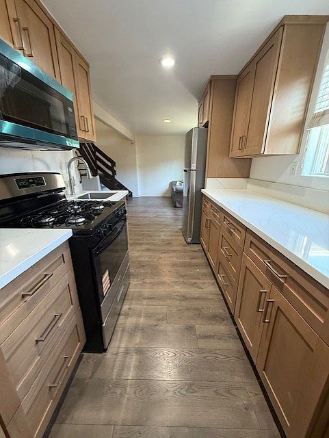 7759 Wilbur Ave #2, Reseda, CA 91335 | Zillow