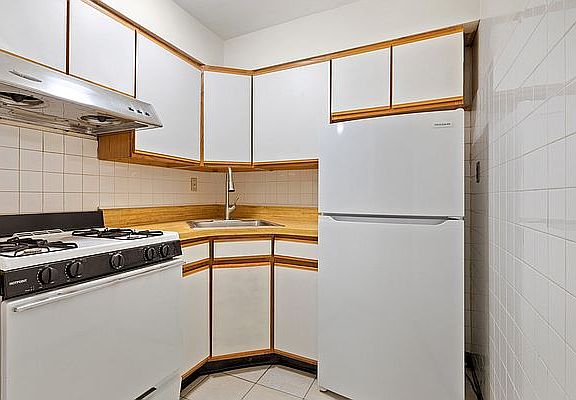 2nd image of 78-21 46th Ave #1