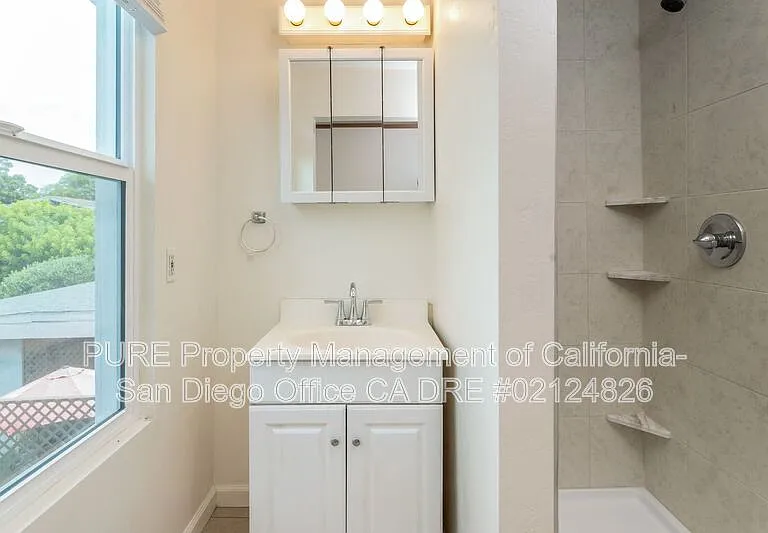 1611 30th St #4 — Photo 20