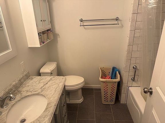 5th image of 1406 SE Platt Ave